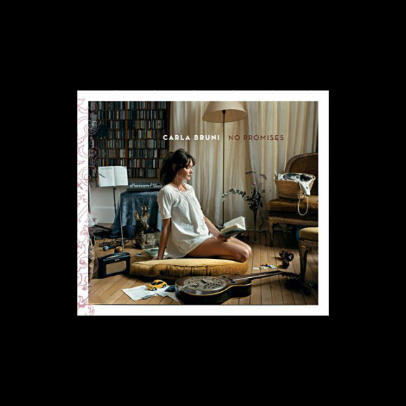 Carla Bruni, qui sera désormais représentée et conseillée par #np, société de Pascal Nègre, prépare en 2017 la sortie de son cinquième album. Photo : pochette de son album No promises (2007).