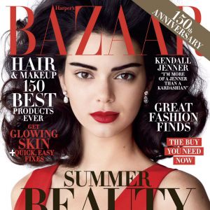 Kendall Jenner en couverture du magazine Harper's BAZAAR. Avril 2017.