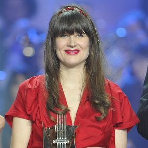 La chanteuse Camille (chanson originale "Allez allez allez) - 28 éme édition des Victoires de la Musique au Zenith le 8 février 2013.