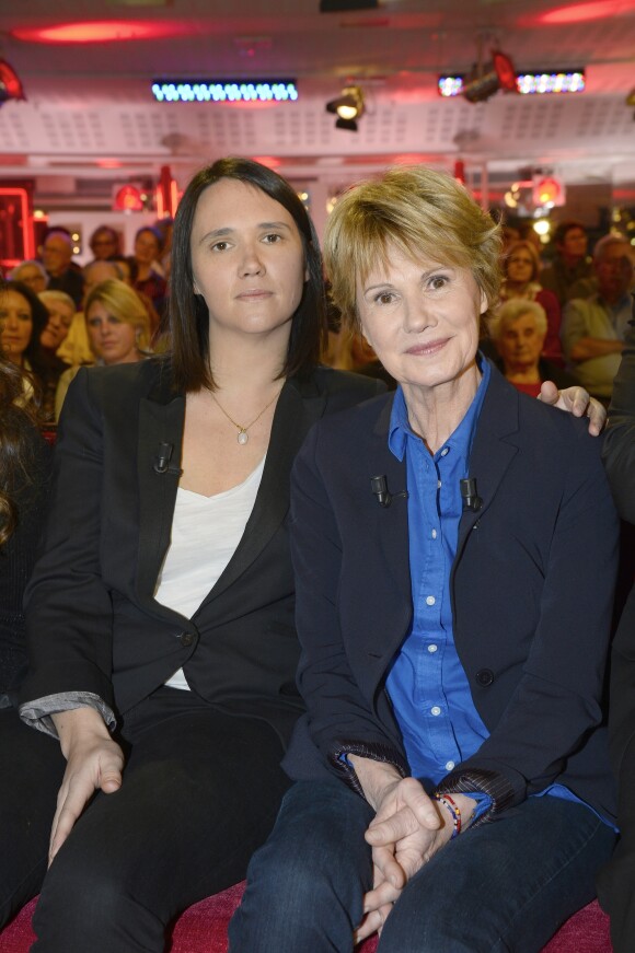 Jeanne Herry et sa mère Miou-Miou - Enregistrement de l'émission "Vivement Dimanche" à Paris le 4 Fevrier 2015.