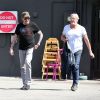 Johnny Hallyday a déjeuné au restaurant 26 Beach à Venice avec son ami Jean-Claude Darmon et son manager Sébastien Farran le 22 avril 2017.