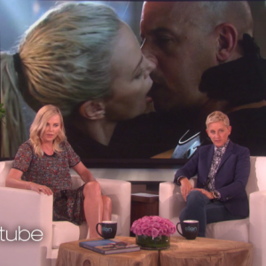 Charlize Theron parle du baiser avec Vin Diesel dans The Ellen Show.