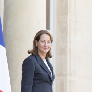 Ségolène Royale, Ministre de l'Ecologie, du Développement durable et de l'Energie, à l'Elysée lors de la remise de l'insigne de Commandeur de la Légion d'Honneur à Bill Gates et sa femme Melinda. Paris, le 21 avril 2017.