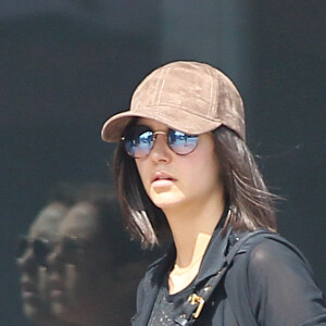 Exclusif - Nina Dobrev à la sortie de son cours de gym à Hollywood, le 18 mars 2017 © CPA/Bestimage