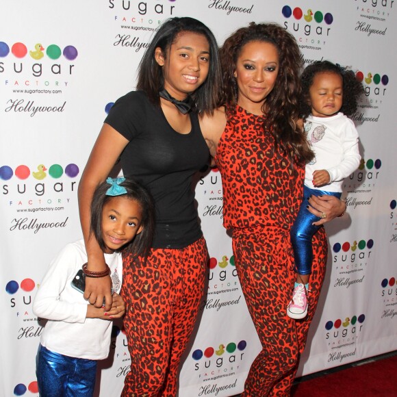 Mel B, Angel Iris Murphy Brown, Phoenix Chi, Madison Belafonte lors de l'ouverture de la Sugar Factory a Hollywood le 13 Novembre 2013