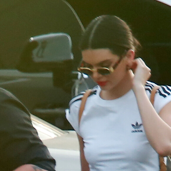 Kendall Jenner - La famille Kardashian se retrouvent pour fêter les 10 ans de leur émission de télé réalité 'Keeping Up With The Kardashians' à Los Angeles, le 27 avril 2017