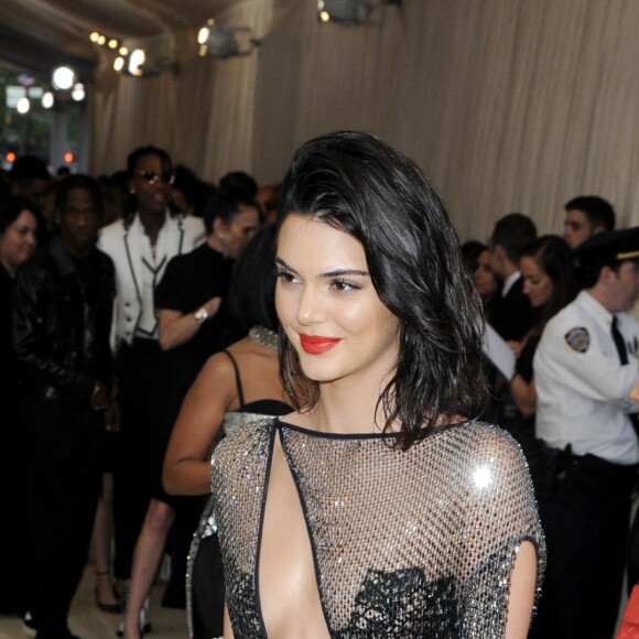 Kendall Jenner assiste au Met Gala 2017 au Metropolitan Museum of Art. New York, le 1er mai 2017.