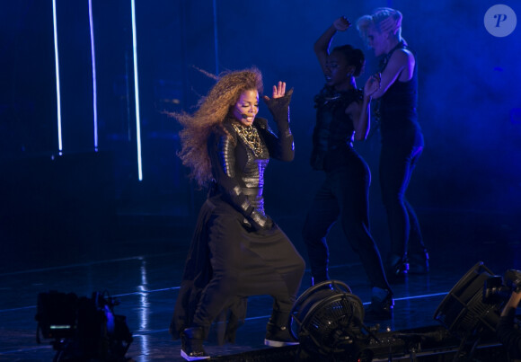 Janet Jackson en concert à la Dubaï World Cup le 26 mars 2016.