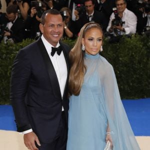 Alex Rodriguez et sa compagne Jennifer Lopez - Les célébrités arrivent au MET 2017 Costume Institute Gala sur le thème de "Rei Kawakubo/Comme des Garçons: Art Of The In-Between" à New York, le 1er mai 2017