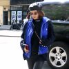 Bella Hadid à New York, porte une veste AMBUSH®, un top à col roulé Heron Preston, un pantalon en cuir et des chaussures Off-White™. Le 3 mai 2017.