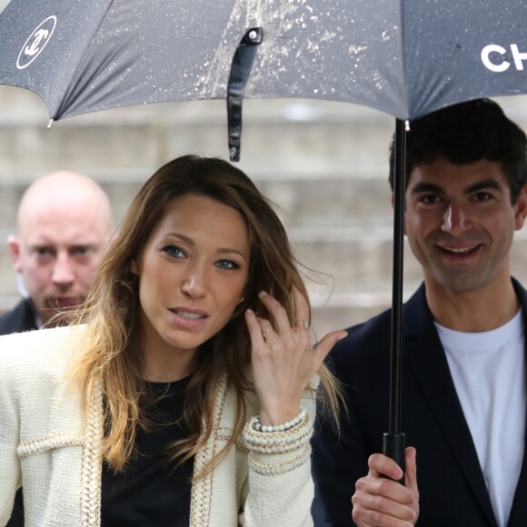 Laura Smet à l'issue du défilé de mode Chanel, collection croisière 2018 au Grand Palais à Paris. Le 3 mai 2017 © CVS / Bestimage