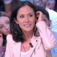 Fabienne Carat draguée par Jean-Michel Maire dans "Touche pas à mon poste" sur C8, le 3 mai 2017.