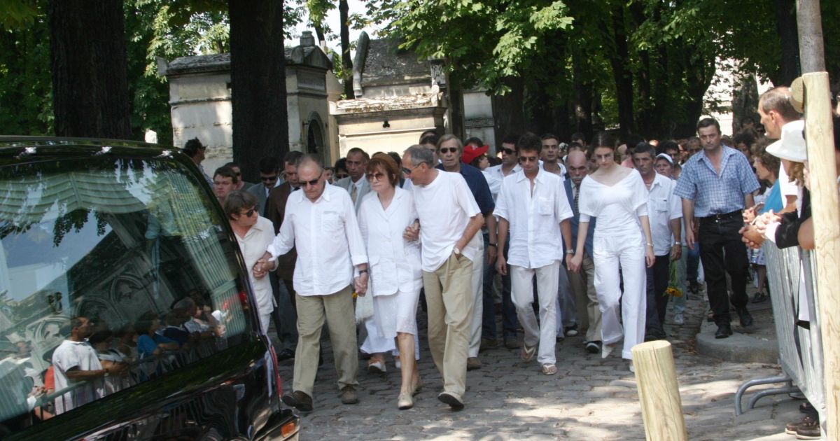 Jean-Louis Trintignant, Nadine et Alain Corneau aux obsèques de Marie en août 2003. - Purepeople