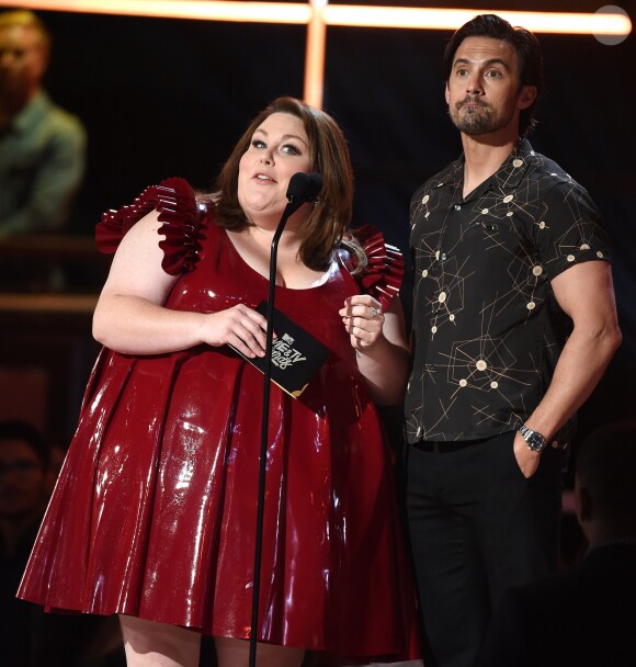 Chrissy Metz et Milo Ventimiglia lors des ''2017 MTV Movie And TV Awards'' à Los Angeles, le 7 mai 2017.