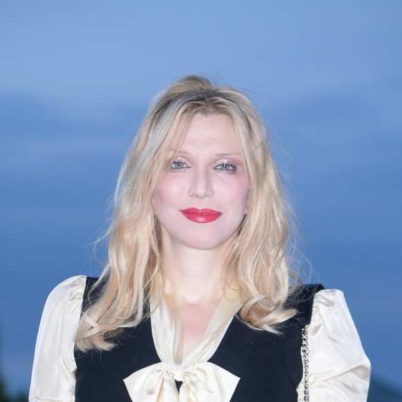 Marco Bizzarri (président-directeur général de Gucci), Courtney Love - Dîner de la "François Pinault Foundation" lors de la 57ème Biennale Internationale d'Art à Venise, le 10 mai 2017