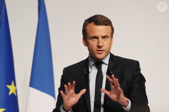 Emmanuel Macron (candidat du mouvement "En Marche !" pour les élections présidentielles de 2017) tient un meeting de campagne le 28 Avril 2017 à Châtellerault. © Patrick Bernard/ Bestimage