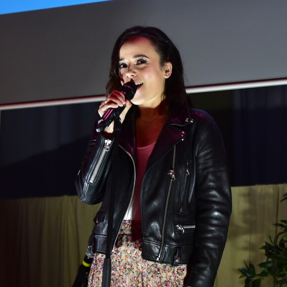 Exclusif - Alizée - Célébrités lors du dîner caritatif pour l'Euro foot jeunes organisé à la Mairie de Lille le 4 juin 2016. © Giancarlo Gorassini / Bestimage