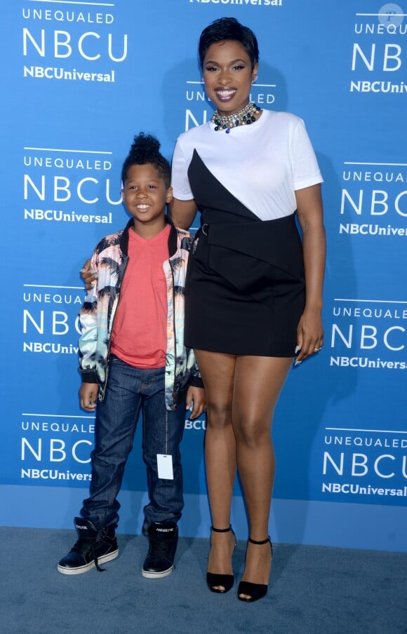 Jennifer Hudson et son fils Daniel assistent à l'UpFront du groupe NBCUniversal au Radio City Music Hall. New York, le 15 mai 2017.