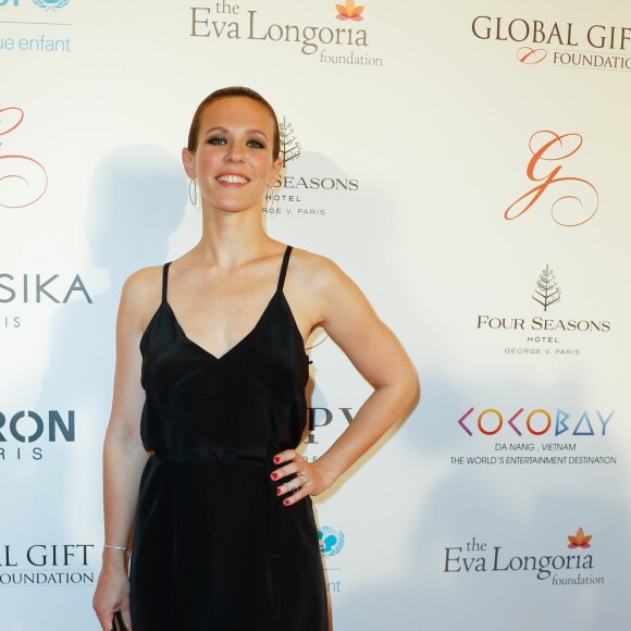 Lorie (Laure Pester) lors du photocall de la 7e édition du "Global Gift Gala" à l'hôtel Four Seasons George V à Paris, le 16 mai 2017. © Marc Ausset-Lacroix/Bestimage