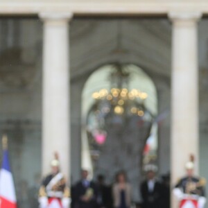 Arrivées au palais de l'Elysée à Paris pour la cérémonie d'investiture d'E. Macron, nouveau président de la République, le 14 mai 2017.