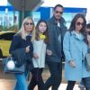 Exclusif - Chris Cornell, sa femme Vicky Karayiannis et leur fille Toni Cornell arrivent à Athènes en Grèce le 6 avril 2017