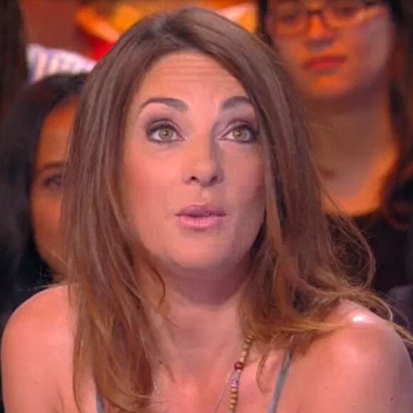 Eve Angeli sur le plateau de Touche pas à mon poste, sur C8, le 18 mai 2017.