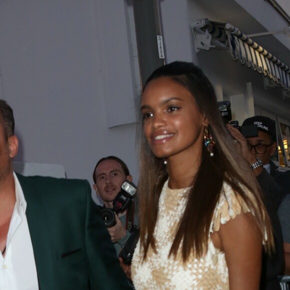 Jean-Roch et sa compagne Anaïs Monory prenaient part le 24 mai 2017 au dîner organisé par Chanel et Vanity Fair au restaurant Tetou à Golfe Juan en marge du 70e Festival de Cannes.