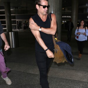 Colin Farrell arrive à l'aéroport de LAX à Los Angeles, le 25 mai 2017