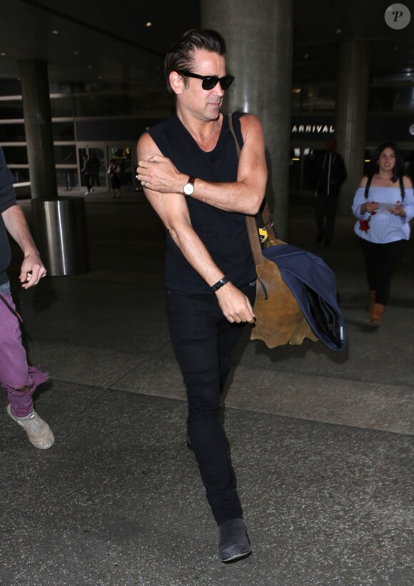Colin Farrell arrive à l'aéroport de LAX à Los Angeles, le 25 mai 2017