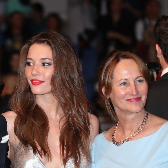 Thomas Hollande et sa compagne Emilie Broussouloux avec Ségolène Royal - Montée des marches du film "You Were Never Really Here" lors du 70e Festival International du Film de Cannes. Le 27 mai 2017. © Borde-Jacovides-Moreau/Bestimage