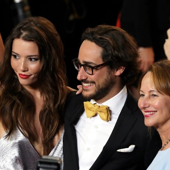 Thomas Hollande et sa compagne Emilie Broussouloux avec Ségolène Royal - Montée des marches du film "You Were Never Really Here" lors du 70e Festival International du Film de Cannes. Le 27 mai 2017. © Borde-Jacovides-Moreau/Bestimage