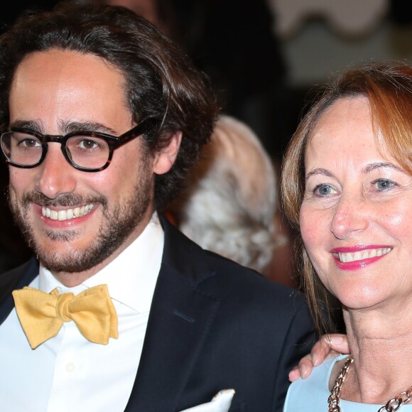 Thomas Hollande et sa mère Ségolène Royal - Montée des marches du film "You Were Never Really Here" lors du 70e Festival International du Film de Cannes. Le 27 mai 2017. © Borde-Jacovides-Moreau / Bestimage