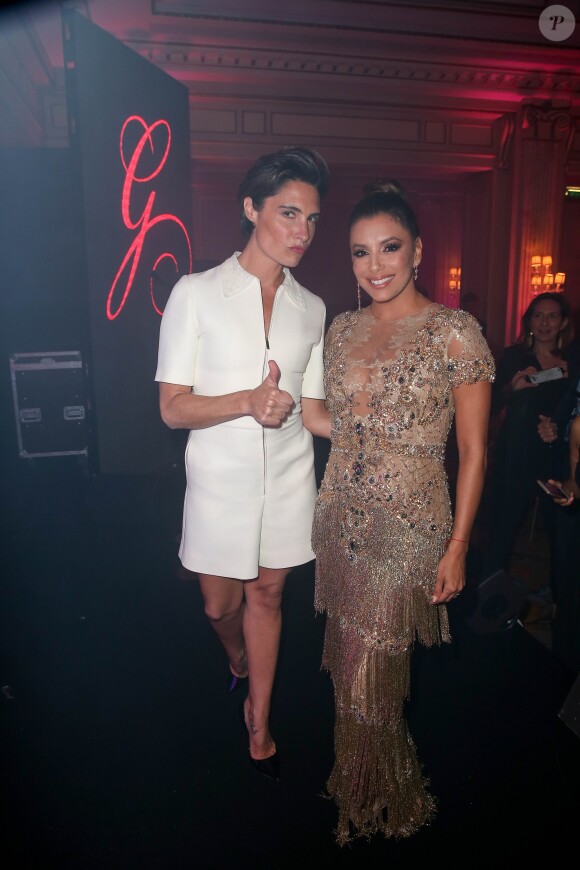 Exclusif - Alessandra Sublet et Eva Longoria, présidente d'honneur de l'événement, était vêtue d'une création Marchesa, parée de bijoux Messika (partenaire officiel) et délicatement parfumée par "Accord 119", senteurs de la Maison Caron (partenaire officiel), lors de la 8ème édition du dîner du Global Gift Gala à l'hôtel Four Seasons George V à Paris, France, le 16 mai 2017. P. Anderson a reçu The Global Gift Philantropist Award, O. Collins a reçu The Global Gift Philantropist Award et V. Messika a reçu The Global Gift Philanthropreneur Award. Cet événement est soutenu par les bijoux MESSIKA et les Parfums CARON, tous deux partenaires officiels. © Dominique Jacovides/Bestimage
