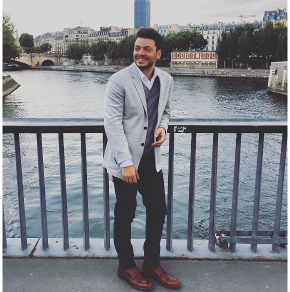 Kev Adams à Paris sur le tournage du film Love Addict - Photo publiée sur Instagram le 29 mai 2017