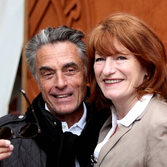 Gérard Holtz et sa femme Muriel Mayette - People au village lors du Tournoi de Roland-Garros (les Internationaux de France de tennis) à Paris, le 28 mai 2016. © Dominique Jacovides/Bestimage