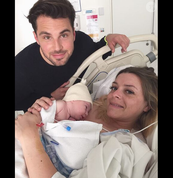 Alexia Mori, ex-candidate de Secret Story 7, a donné naissance à une petite fille prénommée Louise le 17 mai 2017.