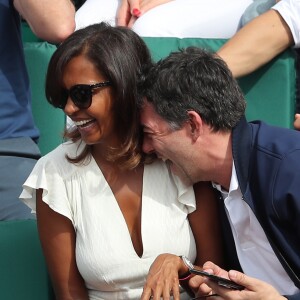 Karine Lemarchand et Stéphane Plaza dans les tribunes lors des internationaux de France de Roland-Garros à Paris, le 4 juin 2017. © Dominique Jacovides-Cyril Moreau/Bestimage