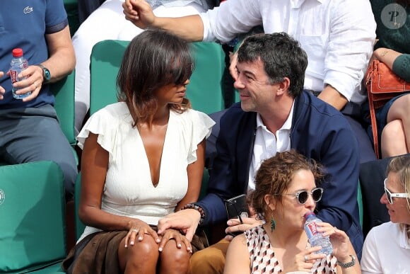 Karine Lemarchand et Stéphane Plaza dans les tribunes lors des internationaux de France de Roland-Garros à Paris, le 4 juin 2017. © Dominique Jacovides-Cyril Moreau/Bestimage