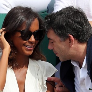 Karine Lemarchand et Stéphane Plaza complices dans les tribunes lors des internationaux de France de Roland-Garros à Paris, le 4 juin 2017. © Dominique Jacovides-Cyril Moreau/Bestimage