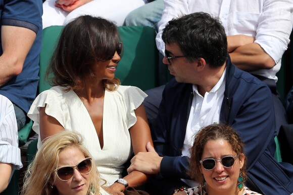 Karine Lemarchand et Stéphane Plaza en pleine discussion dans les tribunes lors des internationaux de France de Roland-Garros à Paris, le 4 juin 2017. © Dominique Jacovides-Cyril Moreau/Bestimage