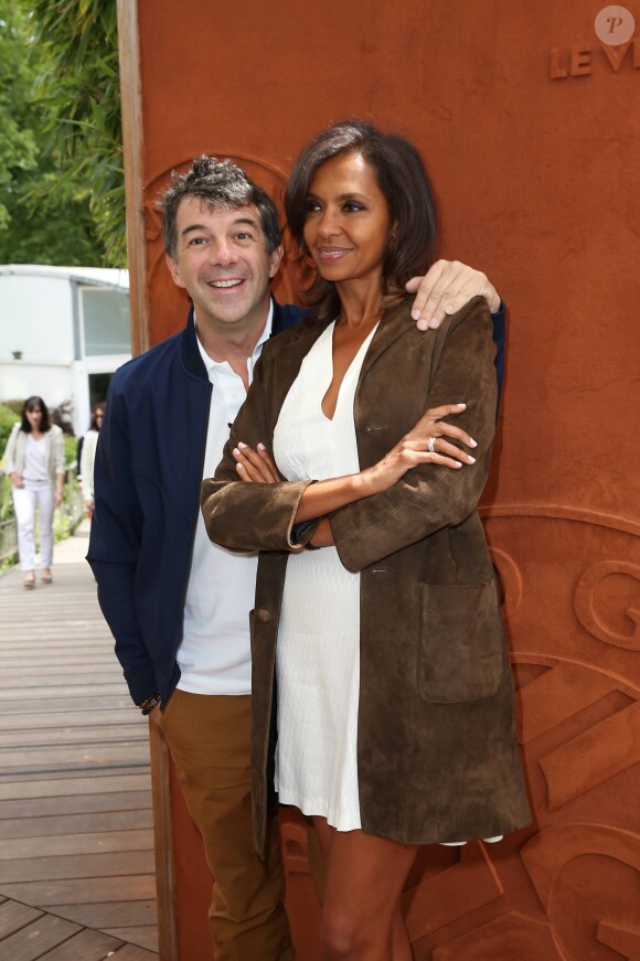 Stéphane Plaza et Karine Lemarchand prennent la pose au village des internationaux de tennis de Roland Garros à Paris le 4 juin 2017. © Dominique Jacovides-Cyril Moreau/Bestimage