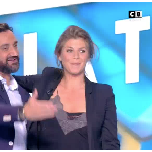 Benjamin Castaldi apprend en direct dans "Touche pas à mon poste" que sa femme Aurore a été recrutée par Cyril Hanona pour la rentrée. Le 6 juin sur C8.