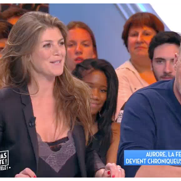 Benjamin Castaldi apprend en direct dans "Touche pas à mon poste" que sa femme Aurore a été recrutée par Cyril Hanona pour la rentrée. Le 6 juin sur C8.