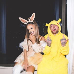 Ariana Grande et son chéri le rappeur Mac Miller - Photo publiée sur Instagram le 31 octobre 2016