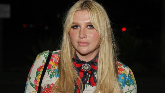 Kesha : Quand la popstar se prend le vent de l'année...