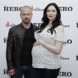  Ben Foster et Laura Prepon (vêtue d'un top de la marque française Envie de fraise) à l'avant-première du film "The Hero" à New York le 7 juin 2017 