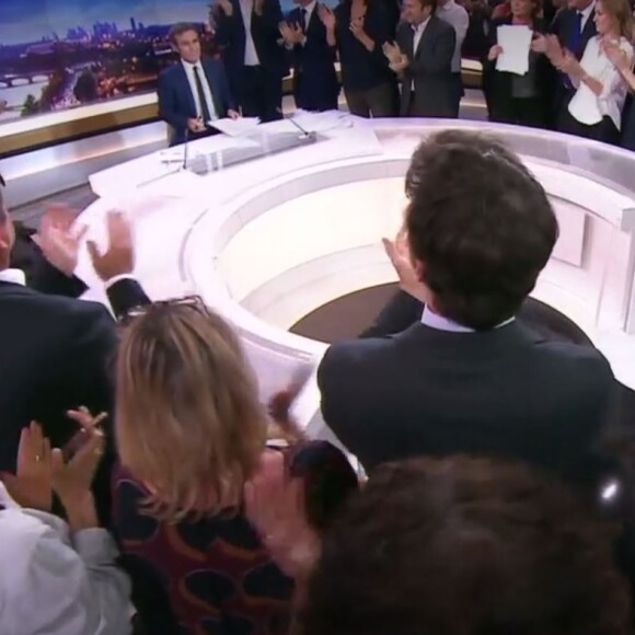 David Pujadas fait ses adieux lors de son dernier JT de 20h jeudi 8 juin 2017 sur France 2.