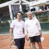 Alex Goude et Michel Boujenah lors de la deuxième journée du Trophée des Personnalités de Roland-Garros le 7 juin 2017