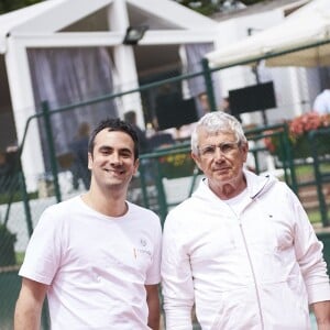 Alex Goude et Michel Boujenah lors de la deuxième journée du Trophée des Personnalités de Roland-Garros le 7 juin 2017