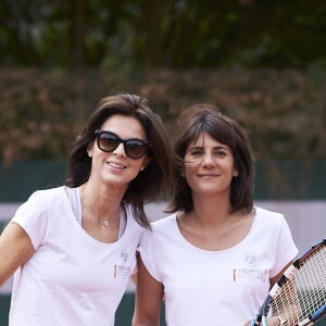 Caroline Barclay et Estelle Denis lors de la deuxième journée du Trophée des Personnalités de Roland-Garros le 7 juin 2017.